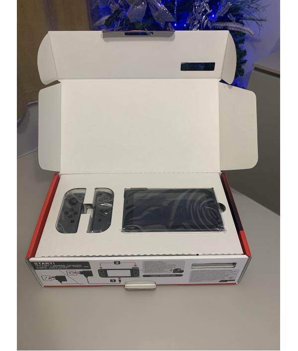 Enter Raffle to Win Nintendo switch console bundle hosted by Luke Jones