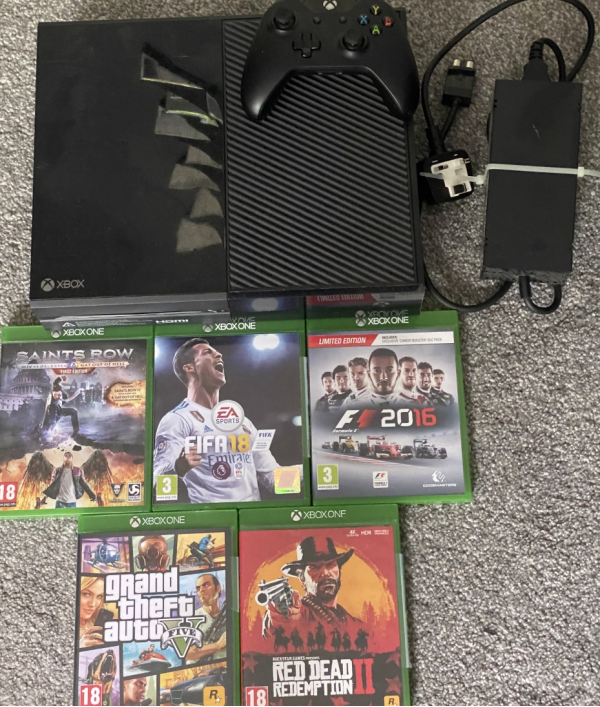 Enter Raffle to Win xbox one with games hosted by ryan markwell